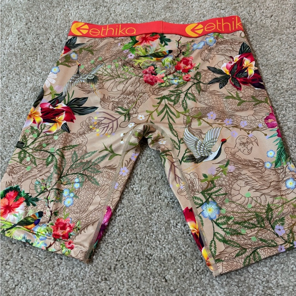 Ethika Short - Picture 4 of 4